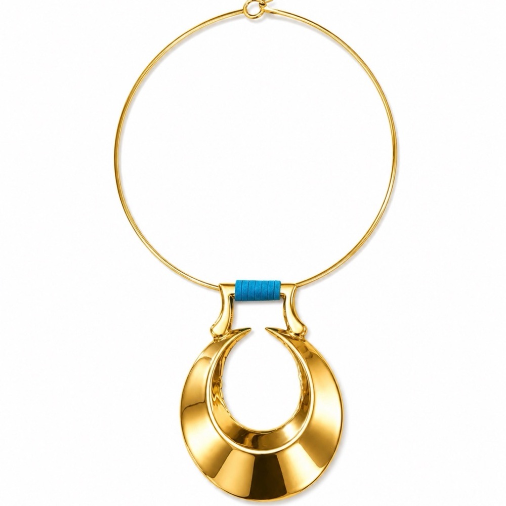 Gold Brass Vintage English horse medallion necklace.